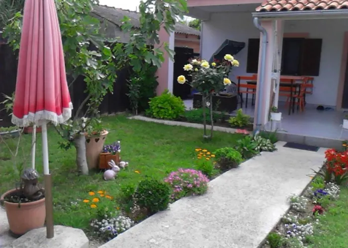 Apartman With Parking Space - Zadar - 14654 *