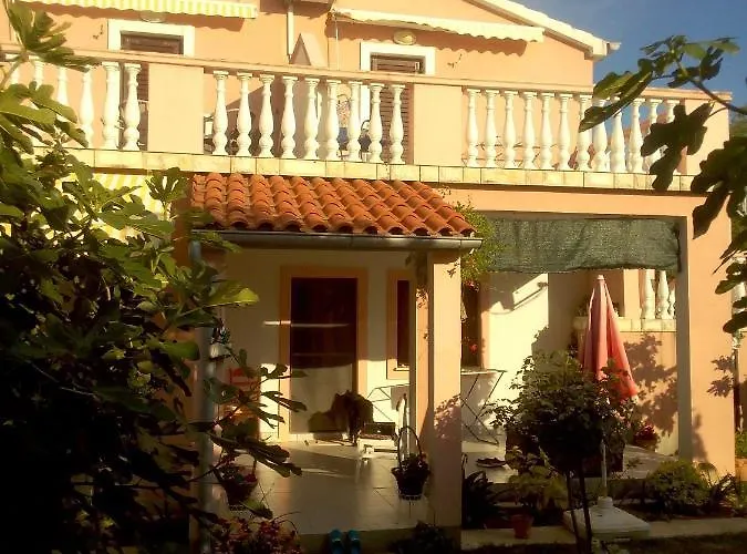 With Parking Space - Zadar - 14654 Privlaka (Zadar)