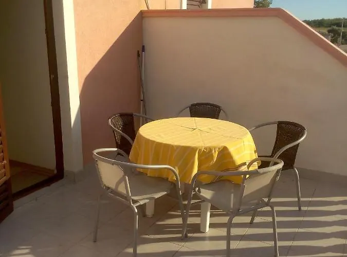 With Parking Space - Zadar - 14654 * Привлака